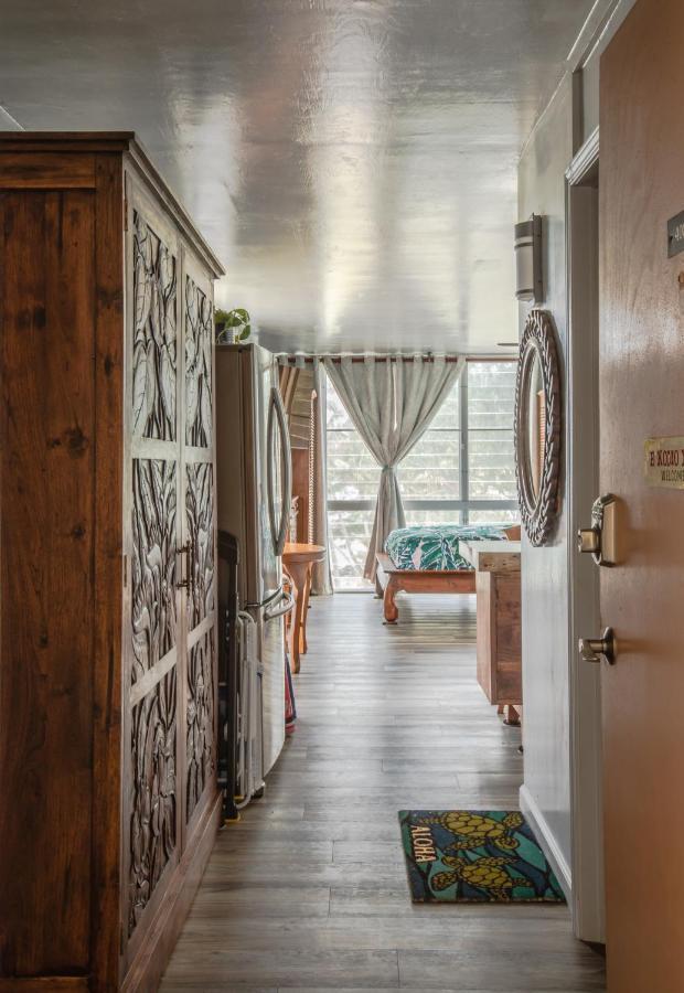 Breezy Beachfront Bali-Style Haven 180 Degree Oceanview Hau'ula Esterno foto